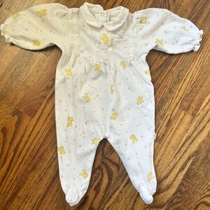 Disney Classic Pooh 6M Pink Footed Sleeper Winnie the Pooh Baby Girl Pajamas